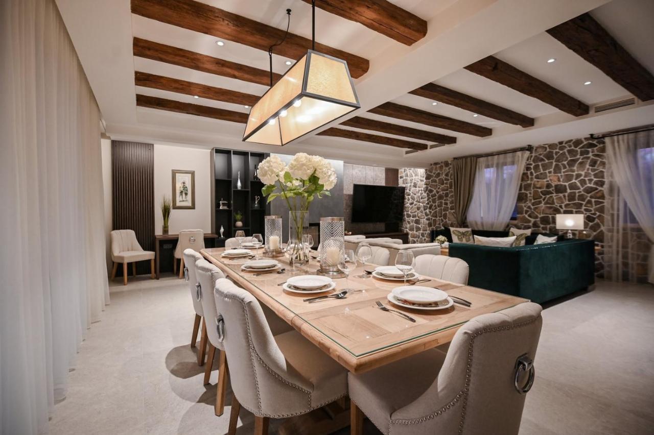 Villa Figa I Gostinjac Extérieur photo